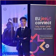 Un professeur de mathématiques très expérimenté rend tout ce qui est difficile facile pour tous les niveaux